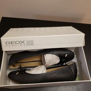 Women's Geox Flats